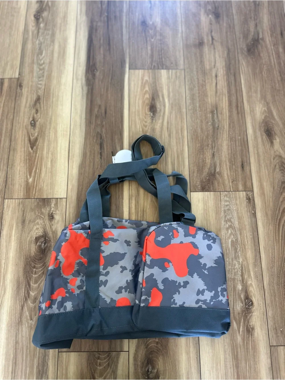 Neff Gray & Orange Camo Men’s Duffel Bag NWT